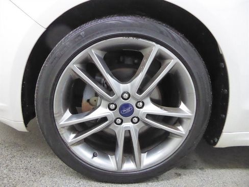 Used 2013 Ford Fusion Titanium image 32
