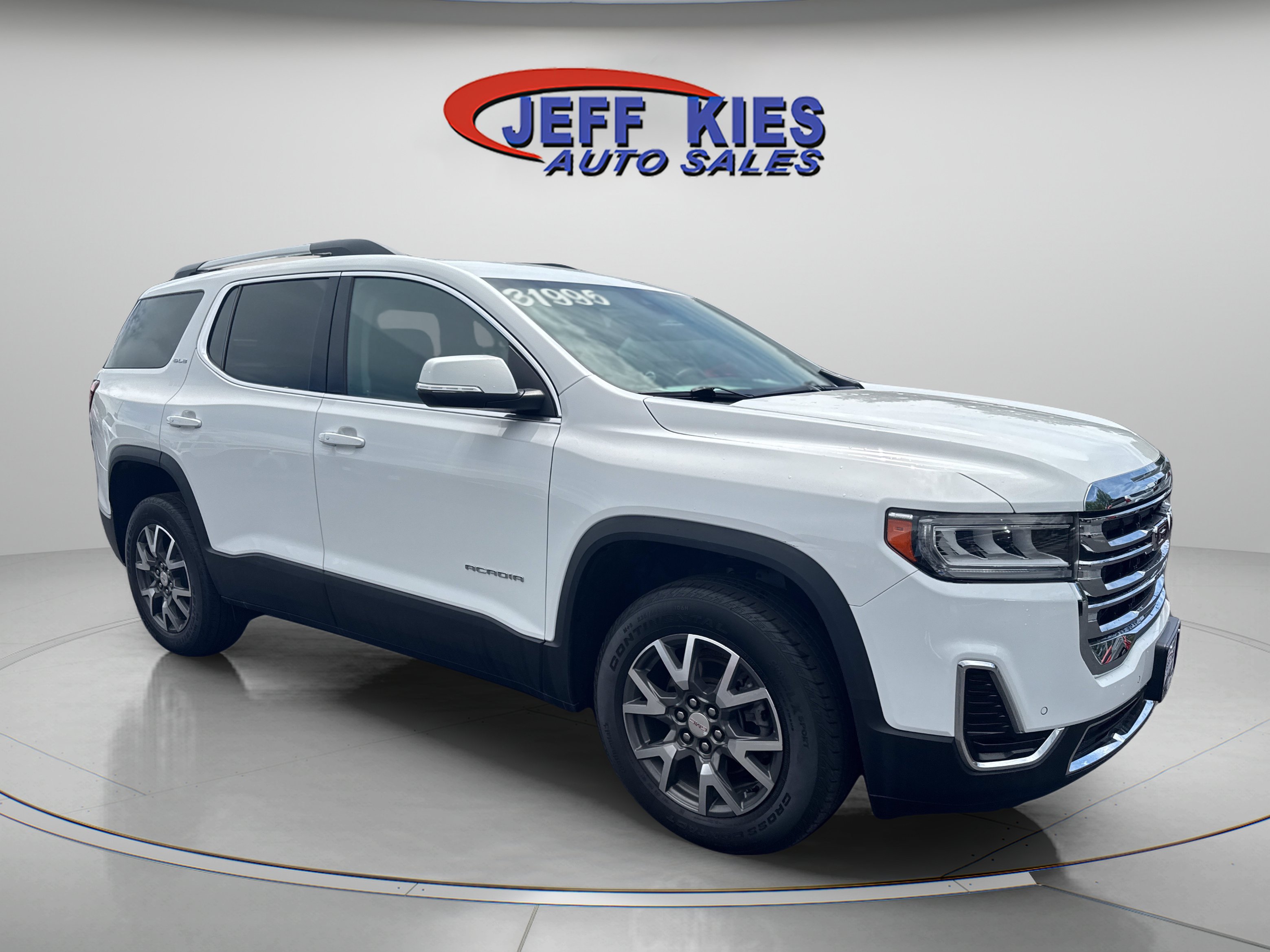 Used 2023 GMC Acadia SLE w/ Driver Convenience Package AWD/4WD image 3
