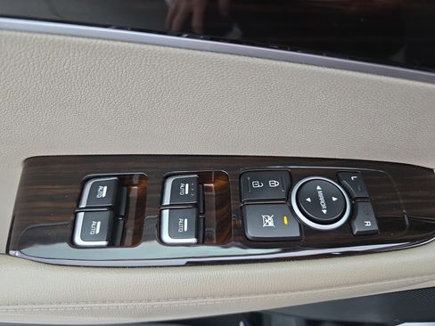 Used 2019 Kia Sorento EX w/ EX Touring Package FWD image 29