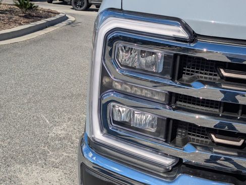 New 2026 Ford F350 King Ranch w/ Chrome Package AWD/4WD image 11