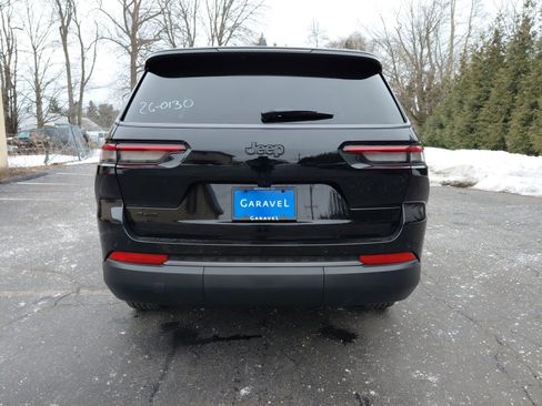 New 2026 Jeep Grand Cherokee L Laredo image 34
