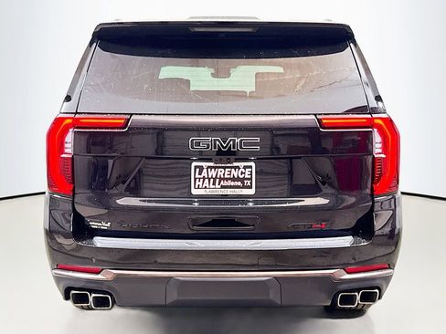 New 2026 GMC Yukon XL AT4 Ultimate AWD/4WD image 4