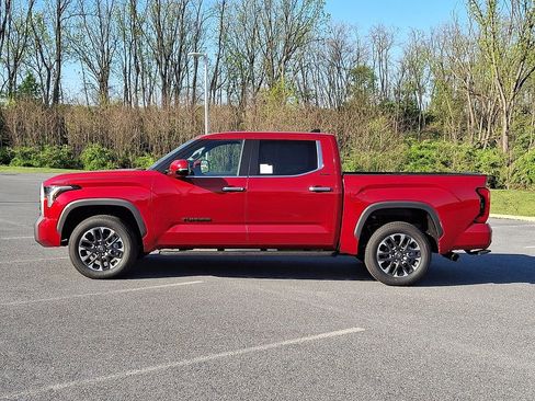 New 2026 Toyota Tundra Limited AWD/4WD image 9