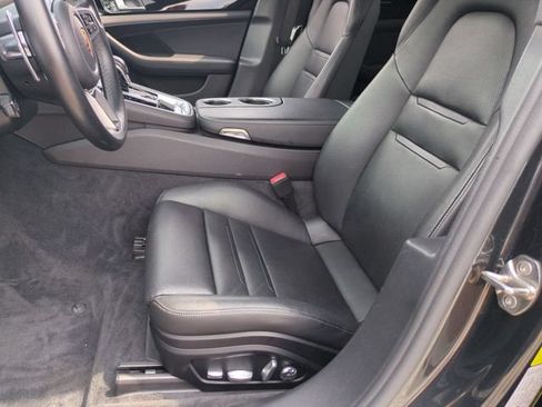 Used 2018 Porsche Panamera 4S AWD/4WD image 12