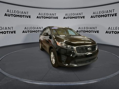Used 2020 Kia Sorento L image 4