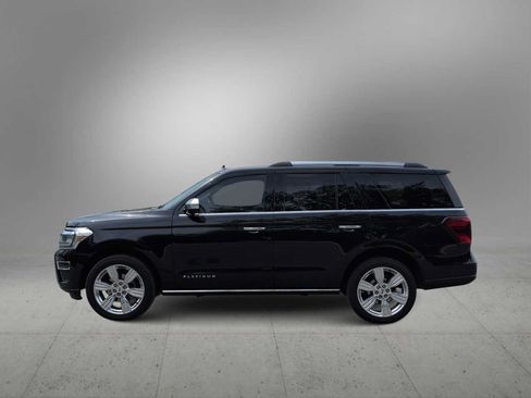 Used 2024 Ford Expedition Platinum AWD/4WD image 5