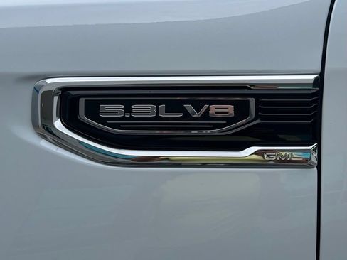 New 2026 GMC Sierra 1500 Denali w/ Denali Reserve Package AWD/4WD image 5