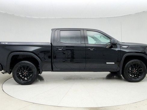 Used 2025 GMC Sierra 1500 Elevation image 4