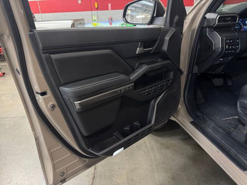 Certified 2026 Toyota Tacoma TRD Off-Road w/ TRD Off Road Premium Package AWD/4WD image 13