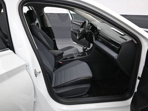 New 2026 Volkswagen Jetta SE FWD image 14