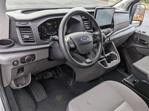 Used 2023 Ford Transit 350 XLT image 17