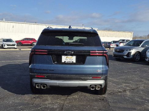 New 2026 Chevrolet Traverse Z71 w/ Enhanced Driving Package image 6