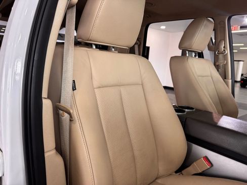 Used 2010 Ford Expedition Eddie Bauer image 11