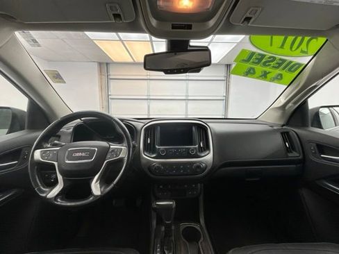Used 2017 GMC Canyon SLT w/ Driver Alert Package AWD/4WD image 4