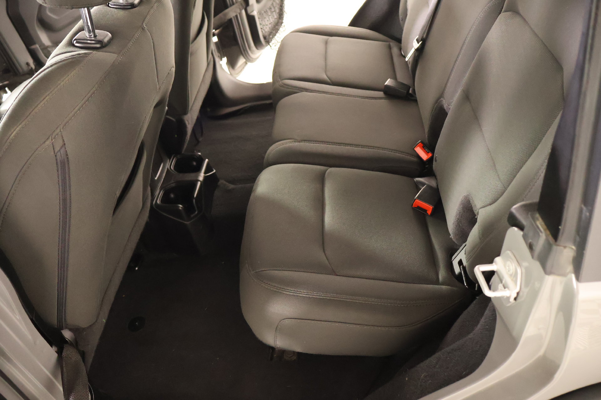 Used 2018 Jeep Wrangler Unlimited Sport S AWD/4WD image 11