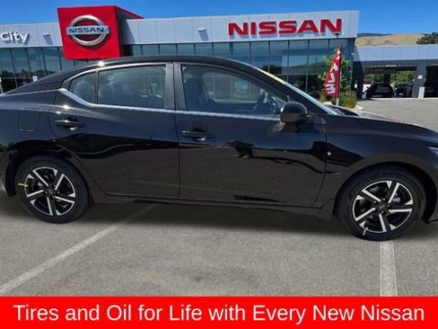New 2025 Nissan Sentra SV w/ Trunk Package image 2