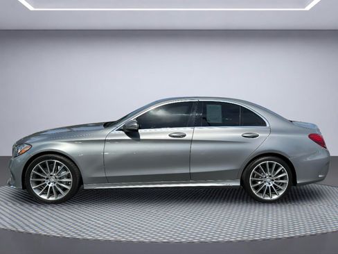 Used 2016 Mercedes-Benz C 300 4MATIC Sedan image 3