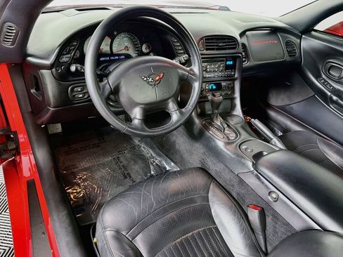 Used 1999 Chevrolet Corvette Convertible w/ Memory Pkg RWD image 9