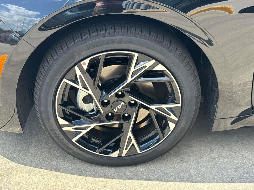 New 2026 Kia K5 GT-Line AWD/4WD image 4