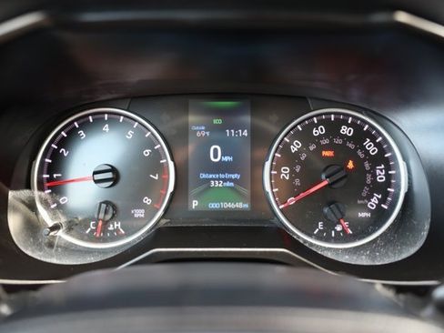 Used 2019 Toyota RAV4 LE image 18
