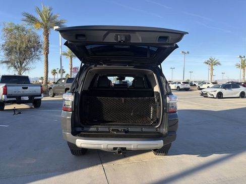 Certified 2024 Toyota 4Runner TRD Off-Road Premium w/ Moonroof Package AWD/4WD image 31