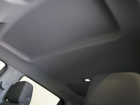 Used 2020 Chevrolet Silverado 1500 LT w/ LT Value Package image 23