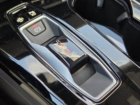 Used 2025 Audi Q5 Premium Plus w/ Premium Plus AWD/4WD image 25