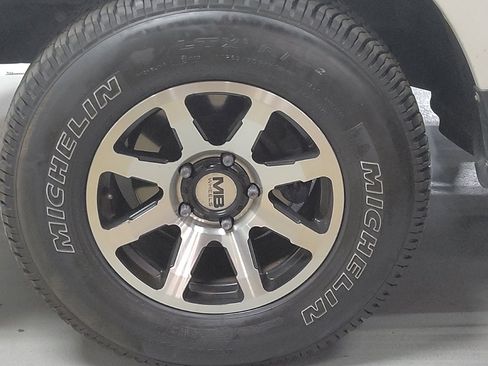 Used 2017 RAM 1500 Tradesman w/ Popular Equipment Group AWD/4WD image 31