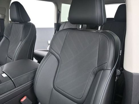 New 2026 INFINITI QX80 Luxe RWD image 14