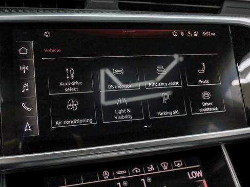 Used 2021 Audi RS 7 Sportback w/ Carbon Optic Package image 47