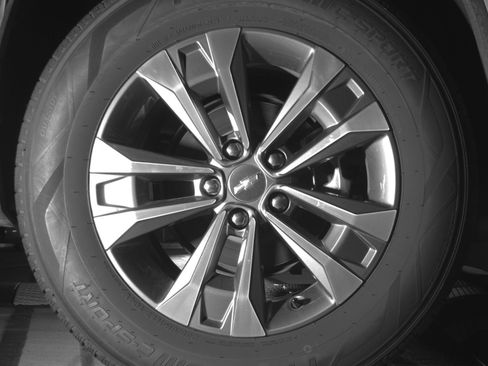 Used 2025 Chevrolet Equinox LT FWD image 15