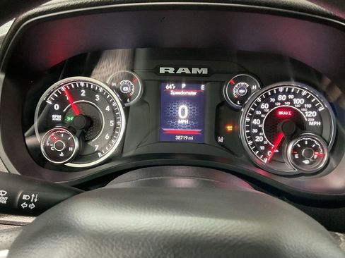 Used 2025 RAM 1500 Tradesman AWD/4WD image 12