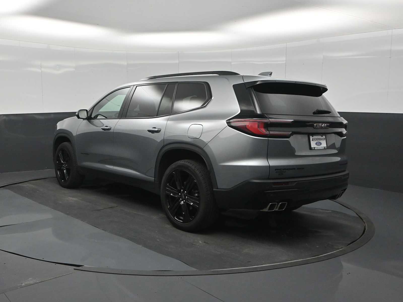 Used 2025 GMC Acadia Elevation w/ Black Edition AWD/4WD image 6