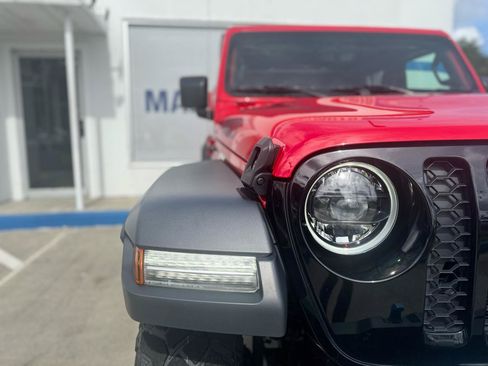 Used 2023 Jeep Wrangler Unlimited w/ Cold Weather Group AWD/4WD image 14