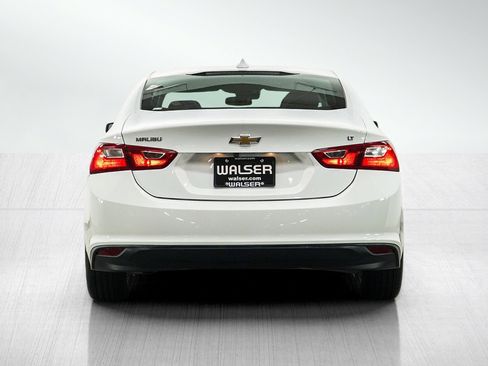 Used 2023 Chevrolet Malibu LT FWD image 5