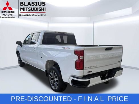 Used 2025 Chevrolet Silverado 1500 RST AWD/4WD image 12
