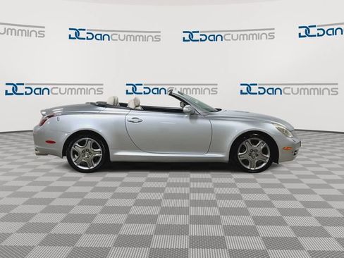 Used 2007 Lexus SC 430 Convertible RWD image 9