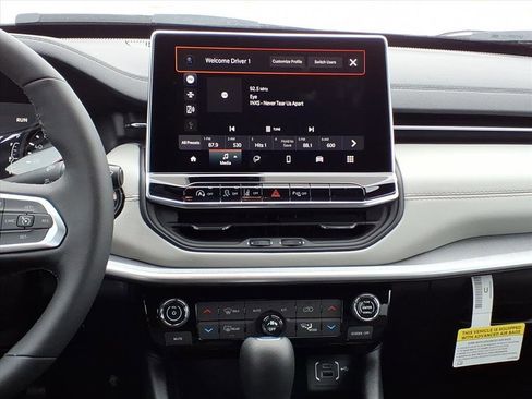 New 2026 Jeep Compass Limited AWD/4WD image 14