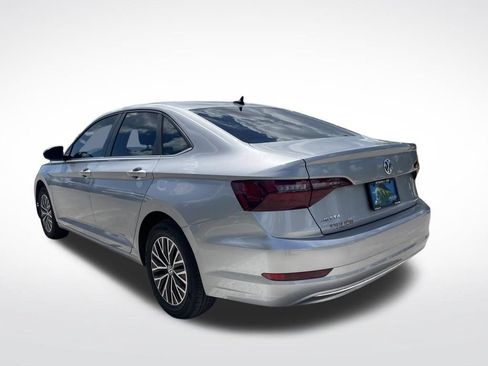 Used 2021 Volkswagen Jetta SE w/ SE Cold Weather Package FWD image 5