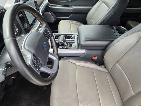 Used 2025 Ford F150 Lariat w/ FX4 Off-Road Package AWD/4WD image 18