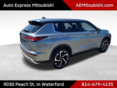Used 2023 Mitsubishi Outlander SE AWD/4WD image 7