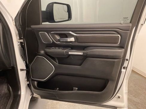 Used 2023 RAM 1500 Laramie AWD/4WD image 30