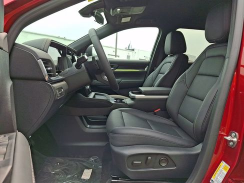 New 2027 GMC Terrain Elevation w/ Elevation Premium Package FWD image 9