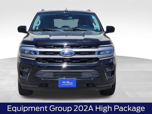 Certified 2023 Ford Expedition XLT AWD/4WD image 3