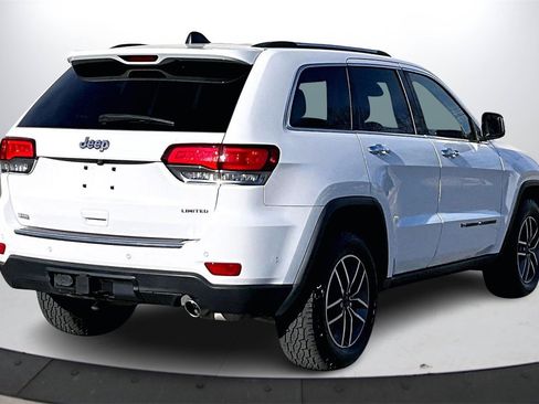 Used 2022 Jeep Grand Cherokee Limited w/ Trailer Tow Group IV image 9