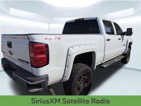 Used 2015 Chevrolet Silverado 2500 LT AWD/4WD image 11
