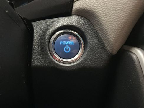 Used 2019 Toyota RAV4 XLE w/ Convenience Package AWD/4WD image 35