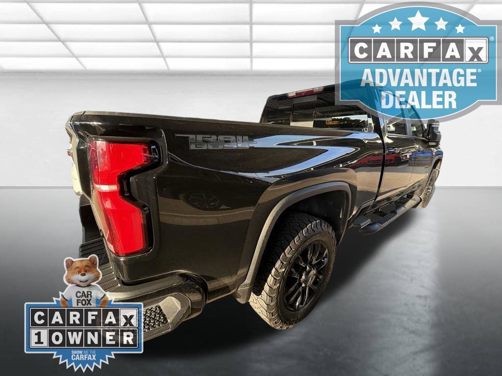 Used 2025 Chevrolet Silverado 2500 LT w/ Trail Boss Package AWD/4WD image 2