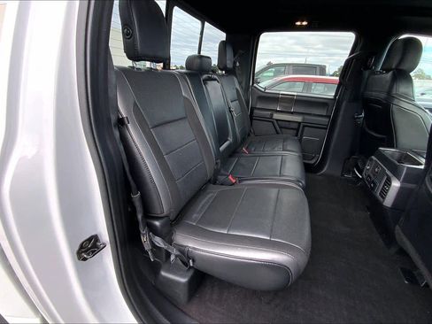 Used 2019 Ford F150 Raptor w/ Equipment Group 802A Luxury image 19