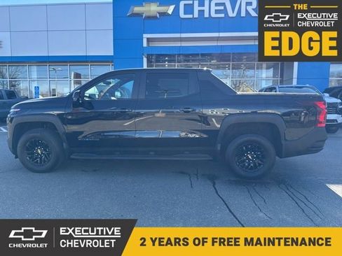 Used 2024 Chevrolet Silverado EV W/T AWD/4WD image 1